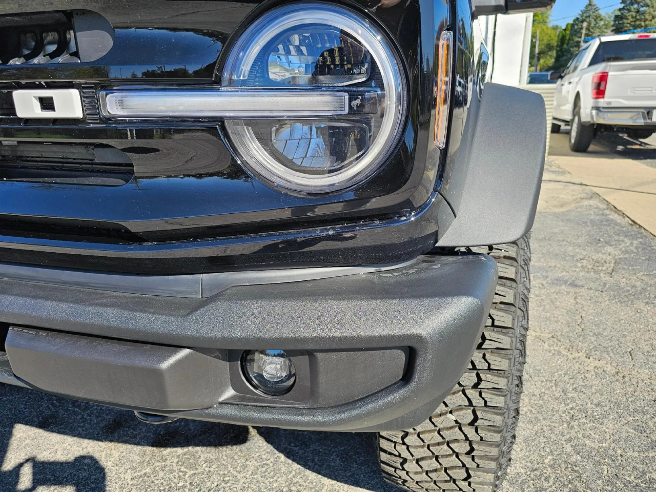 Ford Bronco Outer Banks 4-Door 2024