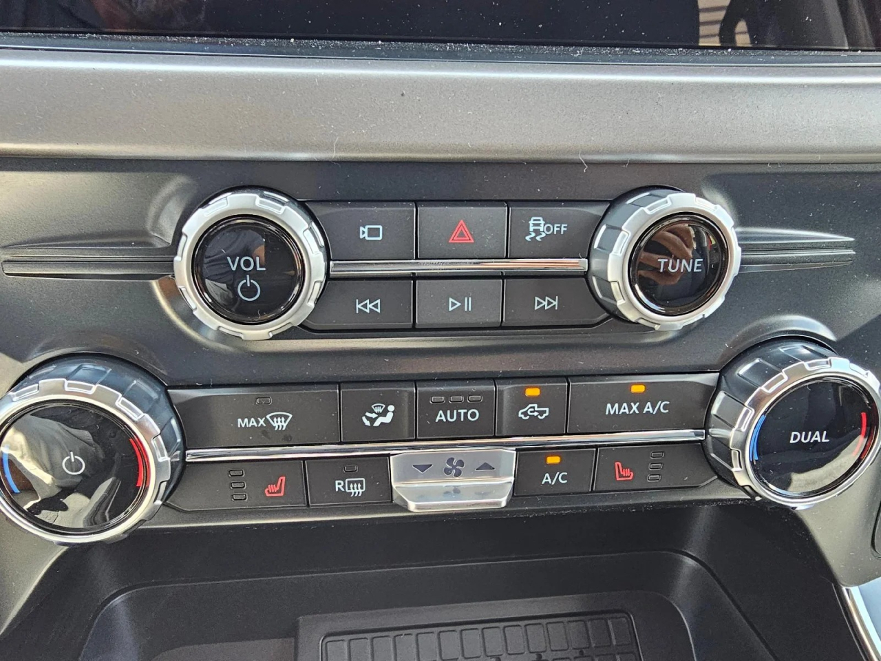 Ford F-150 XLT SuperCrew 4WD 2025