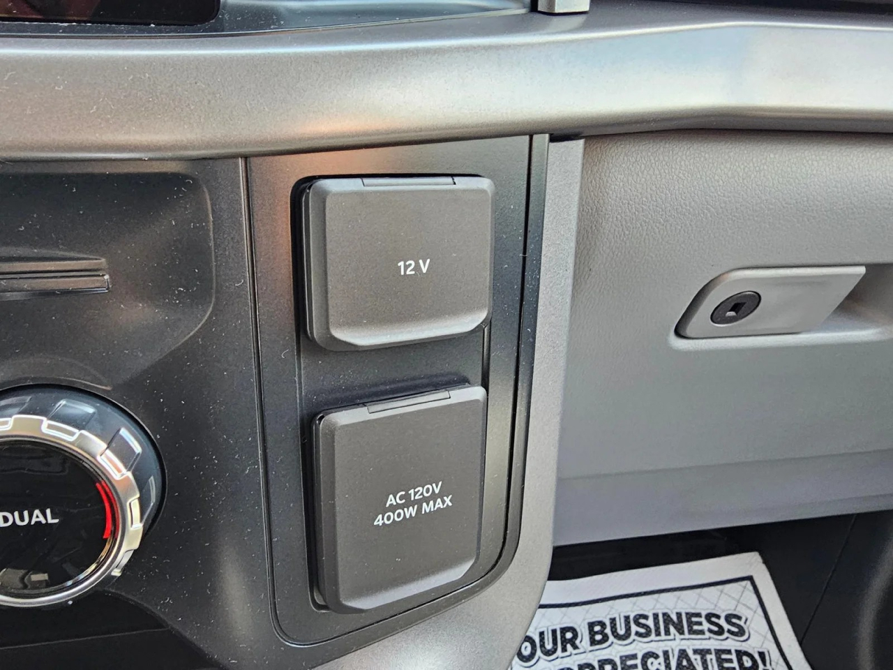 Ford F-150 XLT SuperCrew 4WD 2025