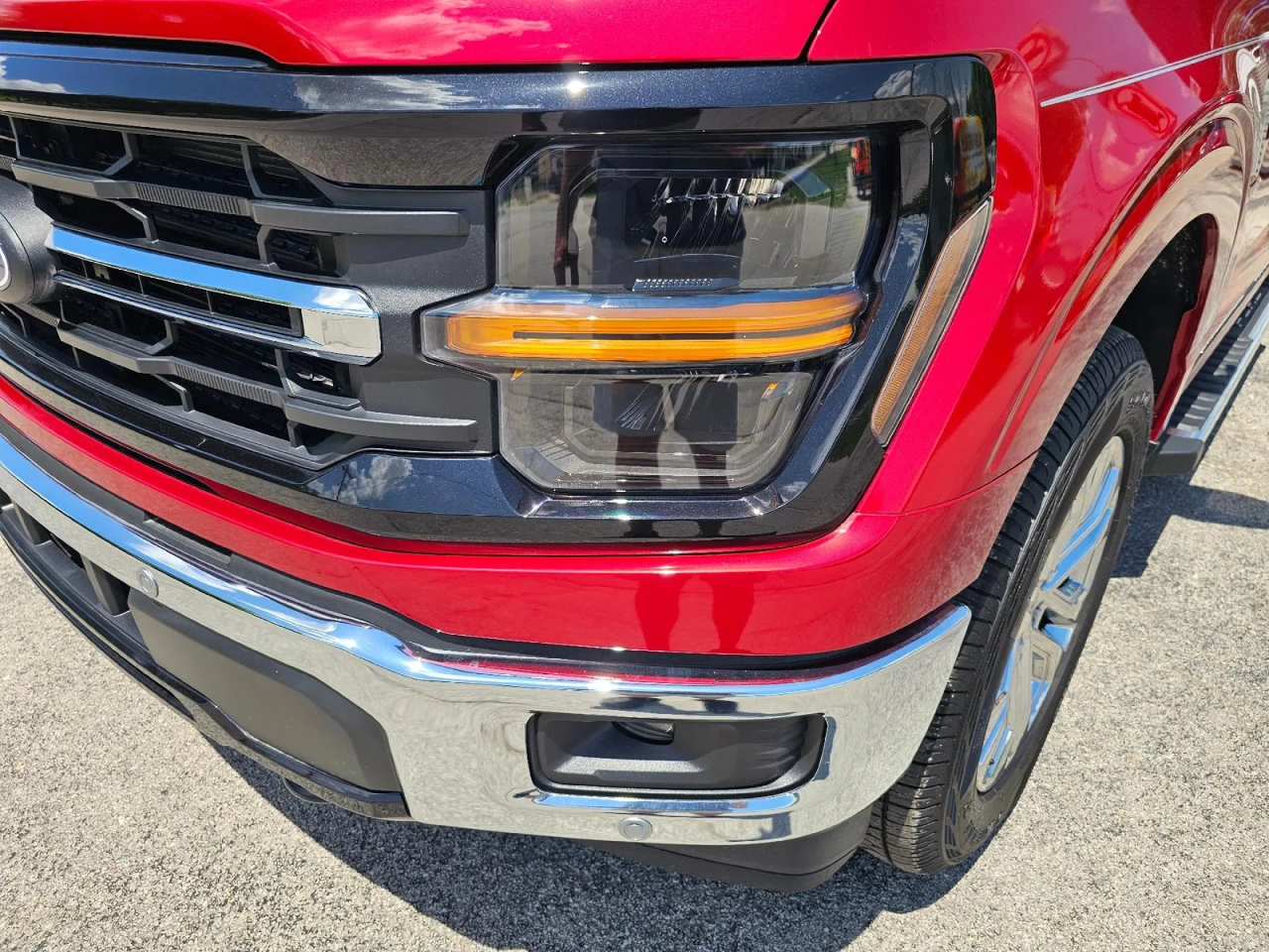 Ford F-150 XLT SuperCrew 4WD 2025