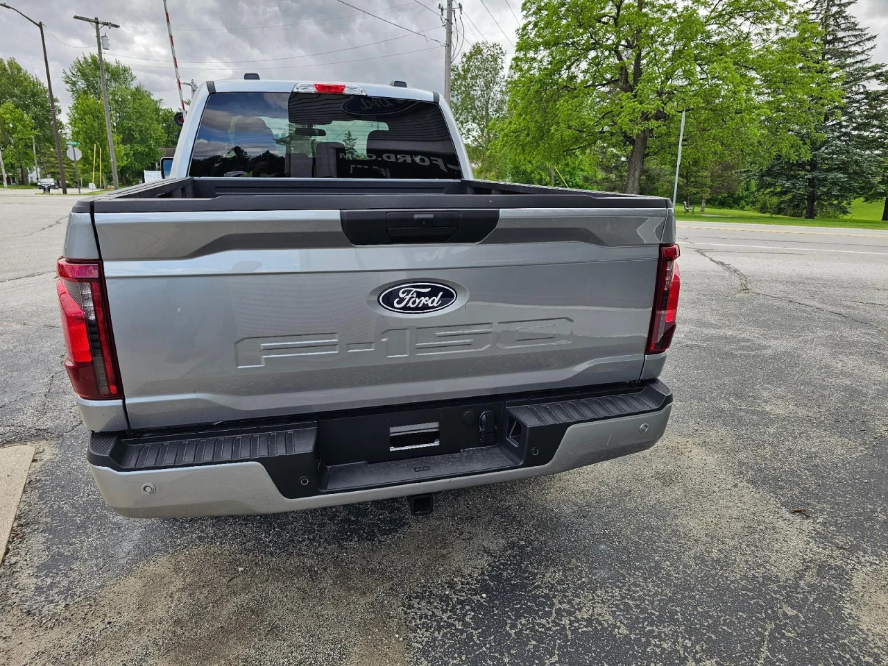 Ford F-150 STX SuperCab 4WD 2025