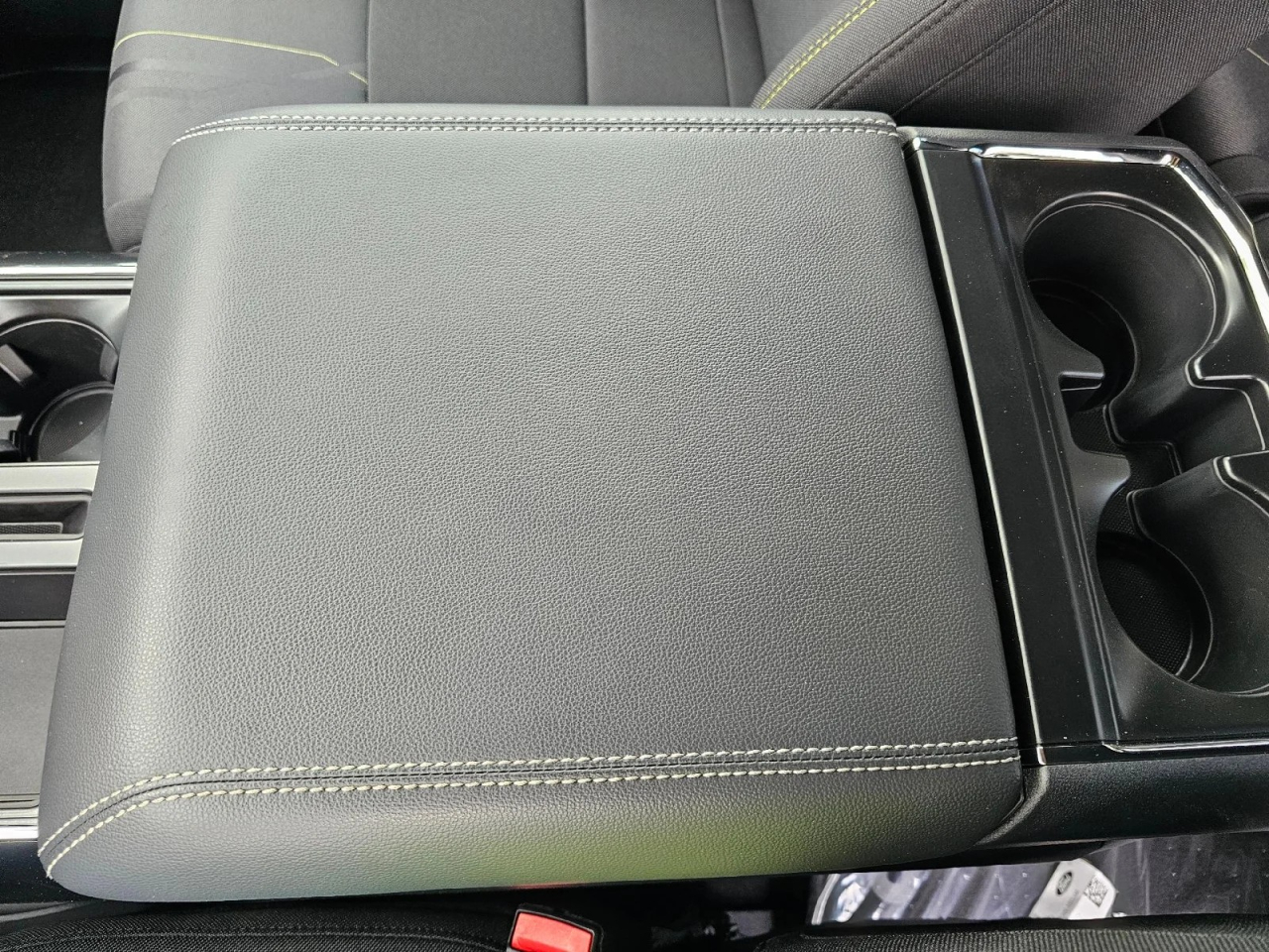 Ford F-150 STX SuperCab 4WD 2025