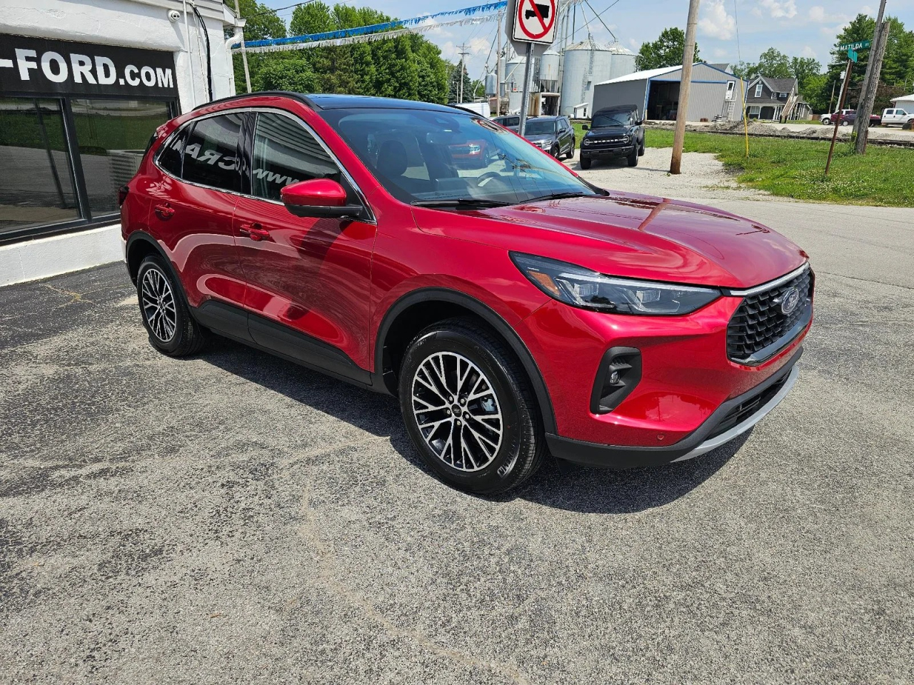 Ford Escape Plug-in Hybrid  2025