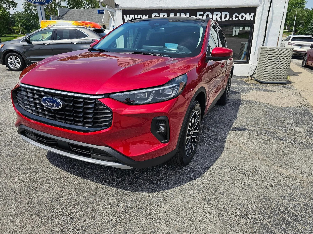 Ford Escape Plug-in Hybrid  2025