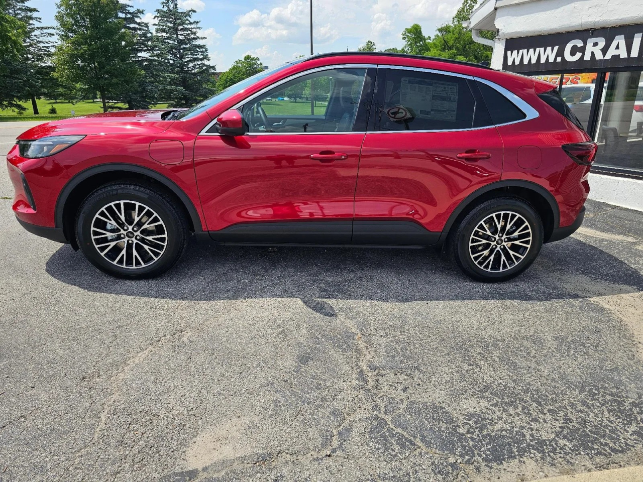 Ford Escape Plug-in Hybrid  2025
