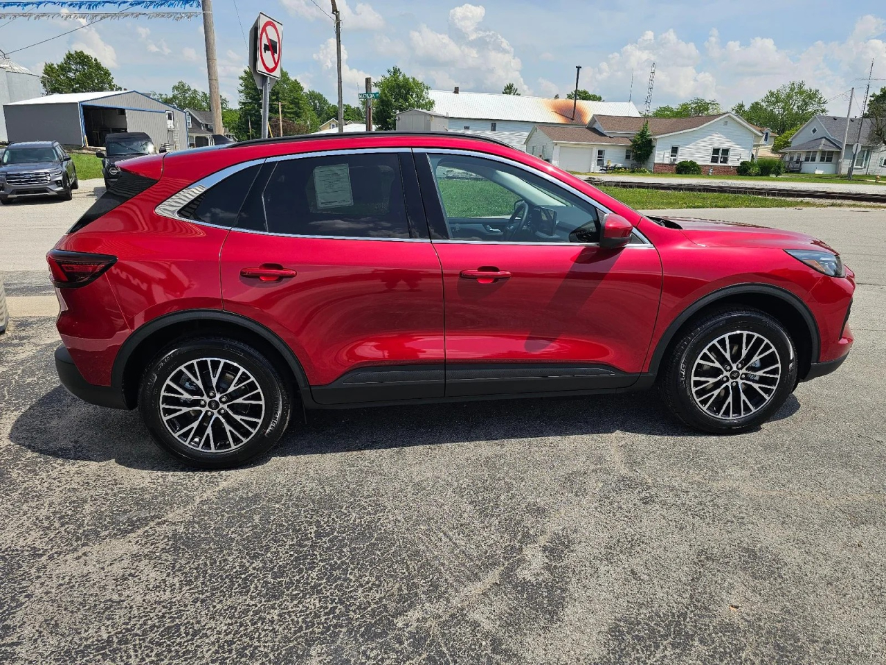 Ford Escape Plug-in Hybrid  2025