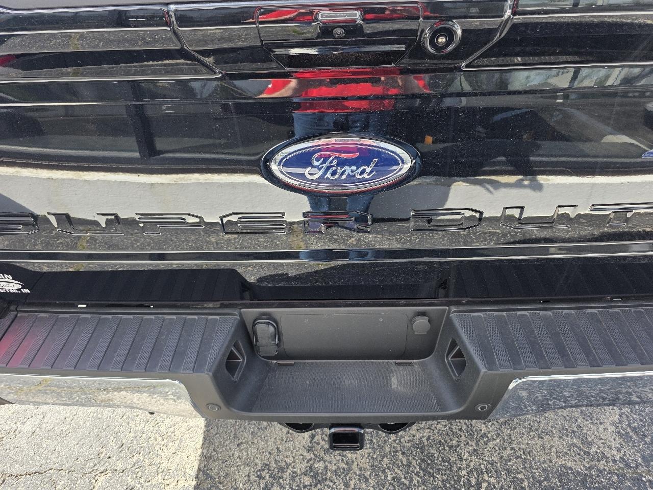 Ford F-350 SD Lariat Crew Cab 4WD 2026