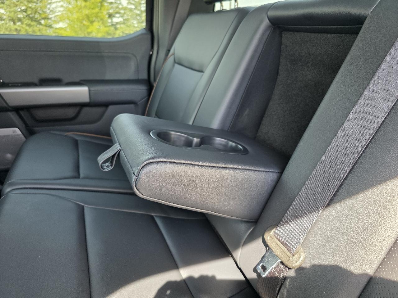 Ford F-350 SD Lariat Crew Cab 4WD 2026