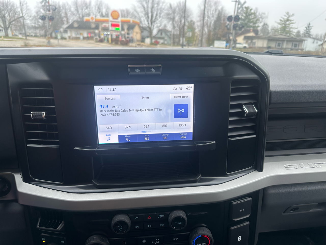 Ford F-250 SD XL Crew Cab 4WD 2026