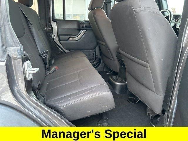 Jeep Wrangler Unlimited Sport 4WD 2017