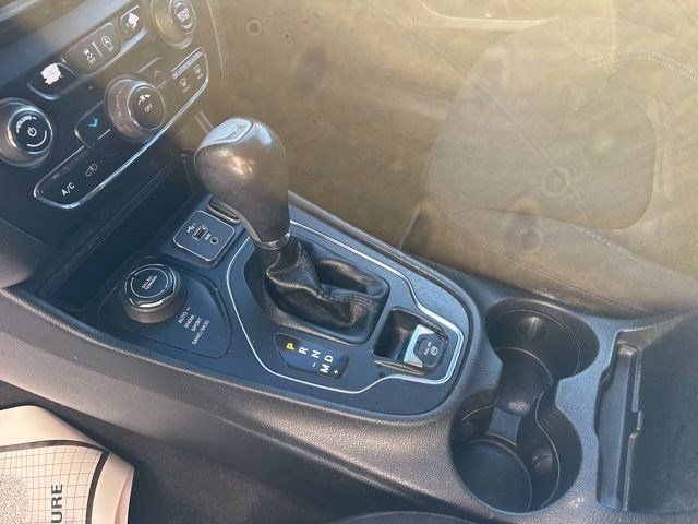 Jeep Cherokee Latitude 4WD 2019