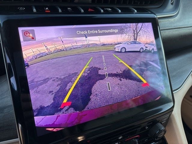 Jeep Grand Cherokee L Limited 4WD 2021