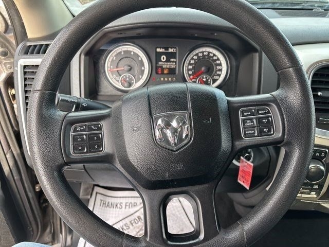 RAM 1500 SLT Crew Cab SWB 4WD 2018