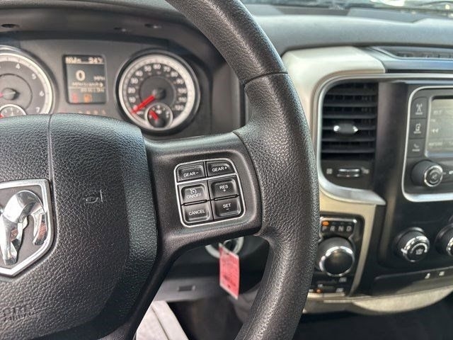 RAM 1500 SLT Crew Cab SWB 4WD 2018