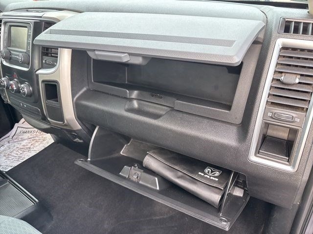 RAM 1500 SLT Crew Cab SWB 4WD 2018