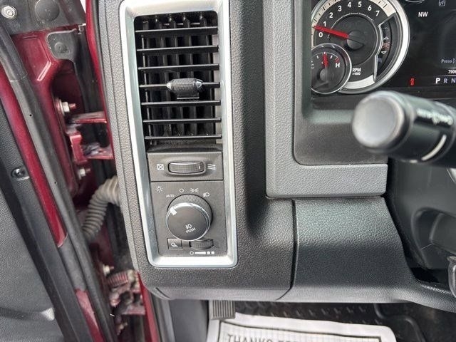 RAM 1500 SLT Crew Cab LWB 4WD 2017