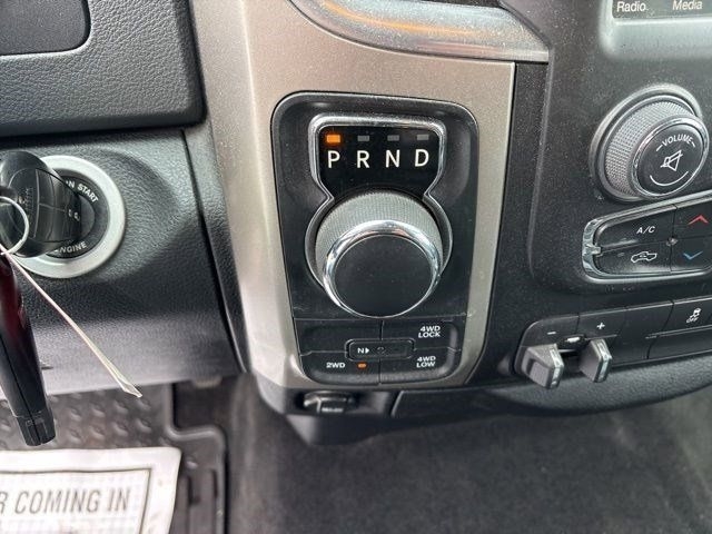 RAM 1500 SLT Crew Cab LWB 4WD 2017