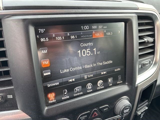 RAM 1500 SLT Crew Cab LWB 4WD 2017