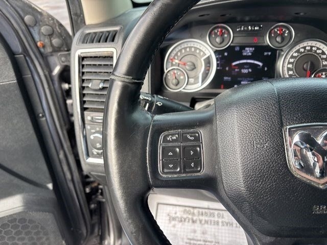 RAM 1500 Sport Crew Cab SWB 4WD 2017