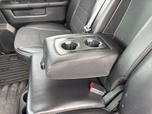 RAM 1500 Sport Crew Cab SWB 4WD 2017