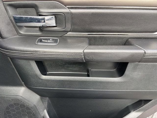 RAM 1500 Sport Crew Cab SWB 4WD 2017