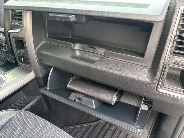 RAM 1500 Sport Crew Cab SWB 4WD 2017