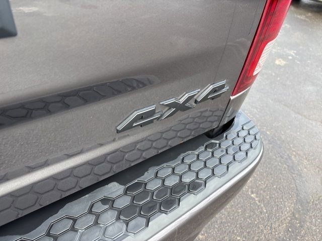 RAM 1500 Sport Crew Cab SWB 4WD 2017