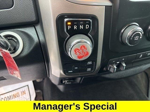 RAM 1500 SLT Crew Cab 4WD 2017