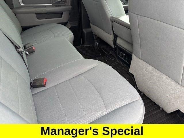 RAM 1500 SLT Crew Cab 4WD 2017