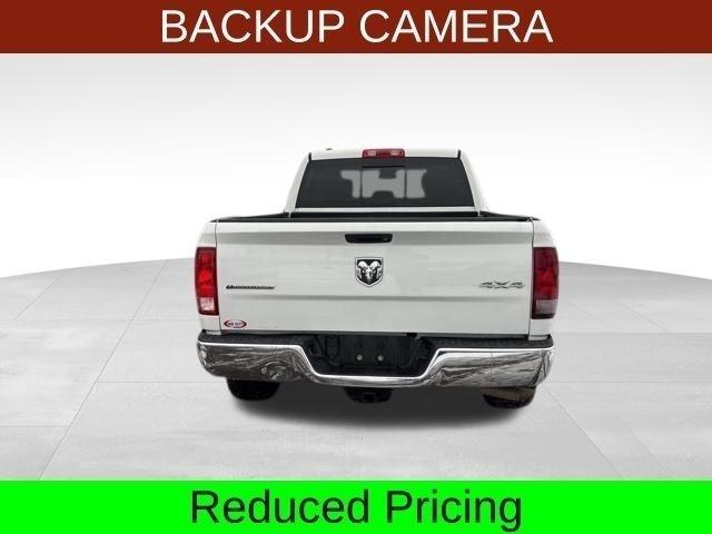 RAM 1500 SLT Crew Cab 4WD 2017