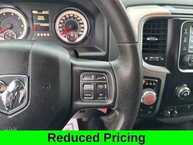 RAM 1500 SLT Crew Cab 4WD 2017