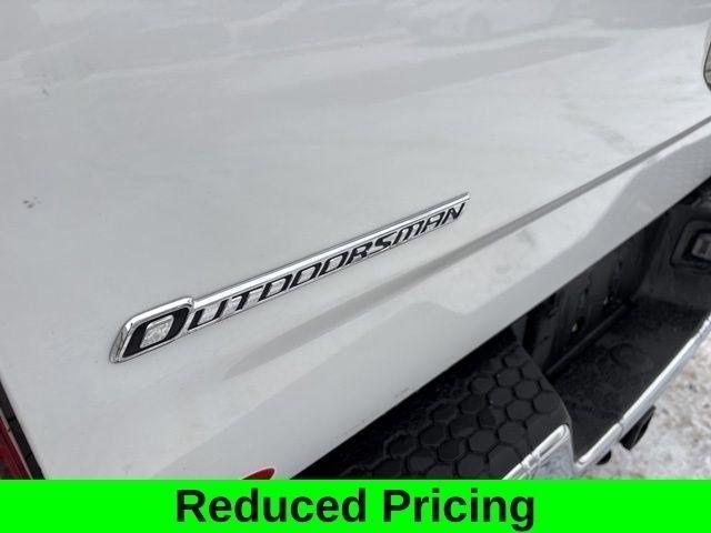 RAM 1500 SLT Crew Cab 4WD 2017