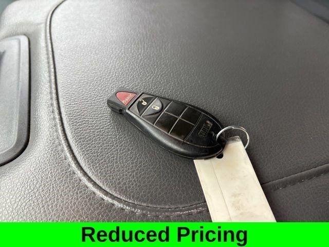 RAM 1500 SLT Crew Cab 4WD 2017