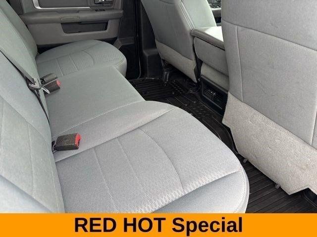 RAM 1500 SLT Crew Cab 4WD 2017