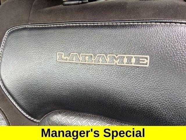 RAM 1500 Laramie Crew Cab 4WD 2020