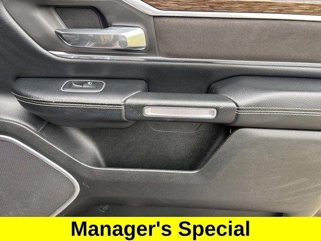 RAM 1500 Laramie Crew Cab 4WD 2020