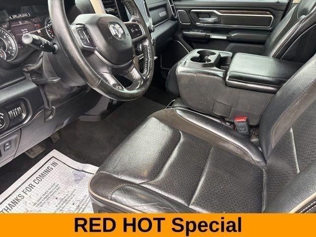 RAM 1500 Laramie Crew Cab 4WD 2020