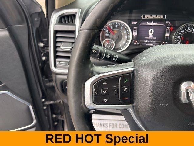 RAM 1500 Laramie Crew Cab 4WD 2020