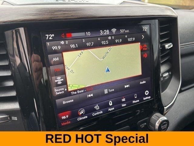 RAM 1500 Laramie Crew Cab 4WD 2020