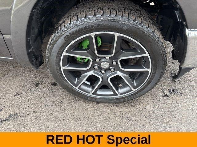 RAM 1500 Laramie Crew Cab 4WD 2020