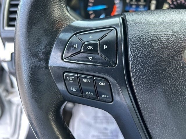 Ford Explorer XLT 4WD 2018