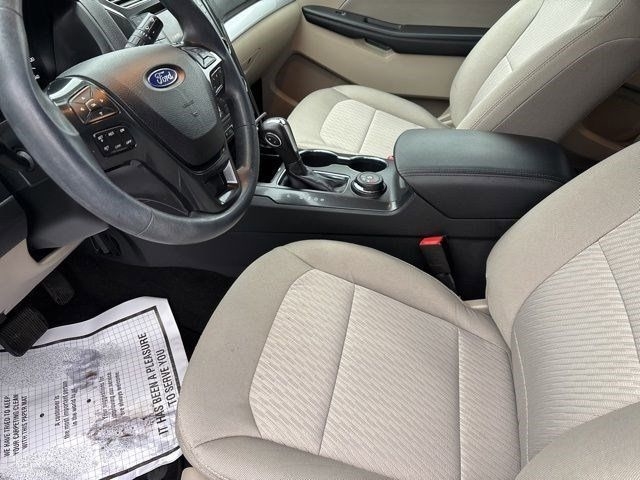 Ford Explorer Base 4WD 2018