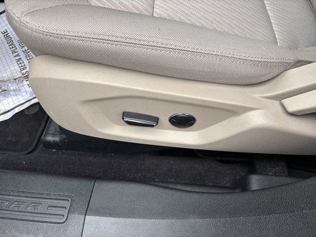 Ford Explorer Base 4WD 2018