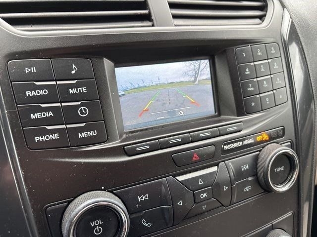 Ford Explorer Base 4WD 2018