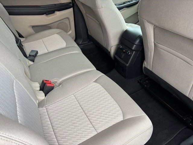 Ford Explorer Base 4WD 2018