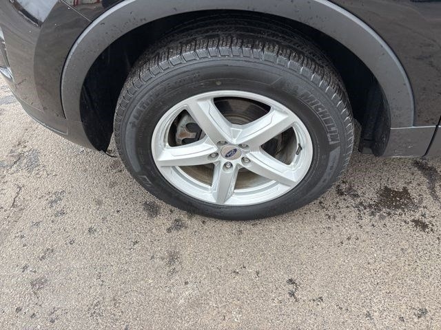 Ford Explorer Base 4WD 2018