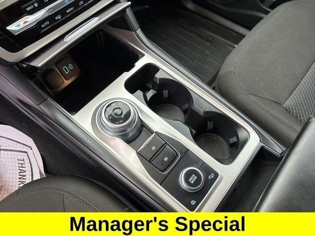 Ford Explorer XLT 4WD 2022