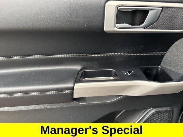 Ford Explorer XLT 4WD 2022