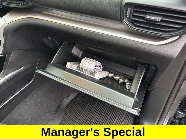 Ford Explorer XLT 4WD 2022