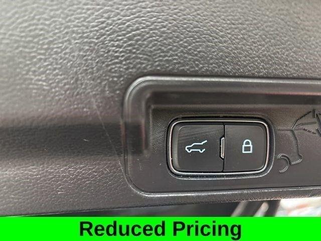 Ford Explorer XLT 4WD 2022